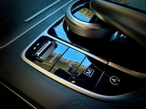 Mercedes Clase GLC 250 AMG 4MATIC - Foto 26