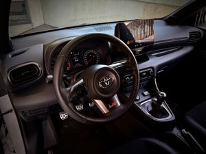 Toyota GR Yaris GR YARIS - Foto 8