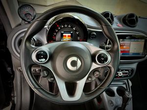 Smart Fortwo Coupe BRABUS - Foto 23