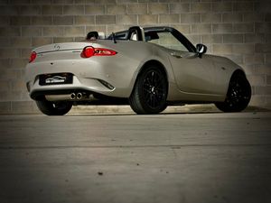 Mazda MX-5  SKYACTIV KIZUNA - Foto 13