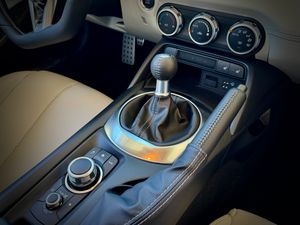 Mazda MX-5  SKYACTIV KIZUNA - Foto 19