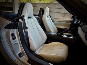 Mazda MX-5  SKYACTIV KIZUNA - Foto 12