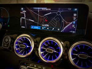 Mercedes GLA GLA 200 d 8G-DCT - Foto 30