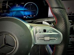 Mercedes GLA GLA 200 d 8G-DCT - Foto 8