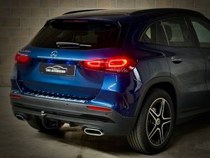 Mercedes GLA GLA 200 d 8G-DCT - Foto 18