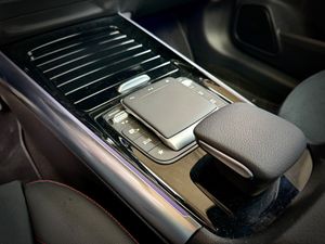 Mercedes GLA GLA 200 d 8G-DCT - Foto 25