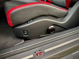 Nissan GT-R 3.8 V6 419 kW - Foto 5
