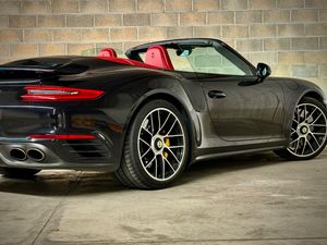Porsche 911 Turbo S Cabriolet - Foto 5