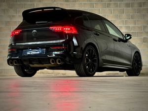 Volkswagen Golf R Black Edition 2.0 TSI 245 kW - Foto 11