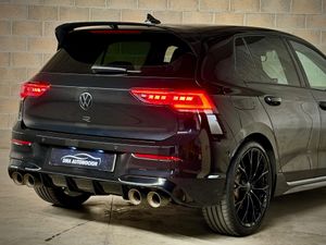 Volkswagen Golf R Black Edition 2.0 TSI 245 kW - Foto 23