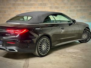Mercedes CLE 300 4MATIC Cabrio - Foto 22