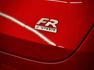Seat Leon Sportstourer 1.5 eHybrid 150 kW - Foto 23