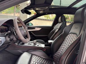 Audi A4 RS 4 Avant TFSI quattro 331 kW - Foto 3