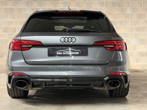 Audi A4 RS 4 Avant TFSI quattro 331 kW - Foto 11