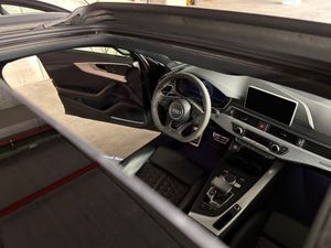 Audi A4 RS 4 Avant TFSI quattro 331 kW - Foto 26