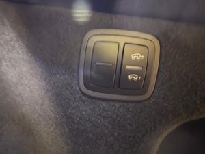Porsche Macan Turbo - Foto 8