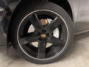 Porsche Macan Turbo - Foto 20