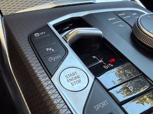 BMW Serie 3 330i xDrive Touring - Foto 33