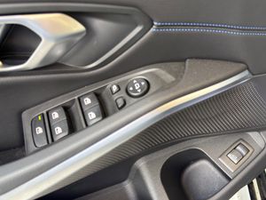 BMW Serie 3 330i xDrive Touring - Foto 34