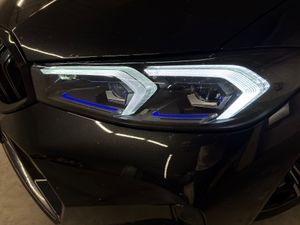 BMW Serie 3 330i xDrive Touring - Foto 17