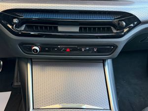 BMW Serie 3 330i xDrive Touring - Foto 30