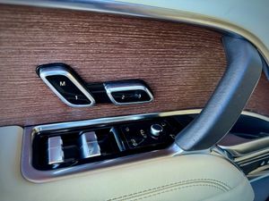Land-Rover Range Rover LWB D350 MHEV Autobiography - Foto 24