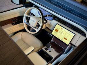 Land-Rover Range Rover LWB D350 MHEV Autobiography - Foto 32