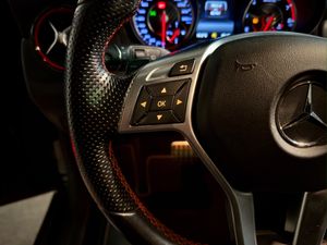 Mercedes GLA AMG GLA 45 4MATIC - Foto 13