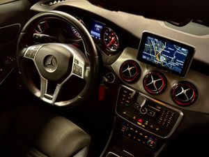 Mercedes GLA AMG GLA 45 4MATIC - Foto 22