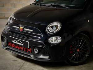 Abarth 695 695 1.4 T-JET 132 kW - Foto 18