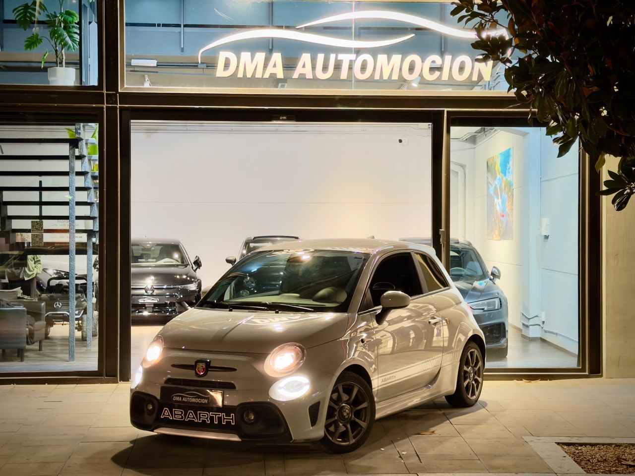 Abarth 595 1.4 T-JET 121 kW - Foto 1