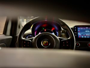 Abarth 595 1.4 T-JET 121 kW - Foto 26
