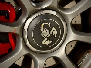 Abarth 595 1.4 T-JET 121 kW - Foto 9