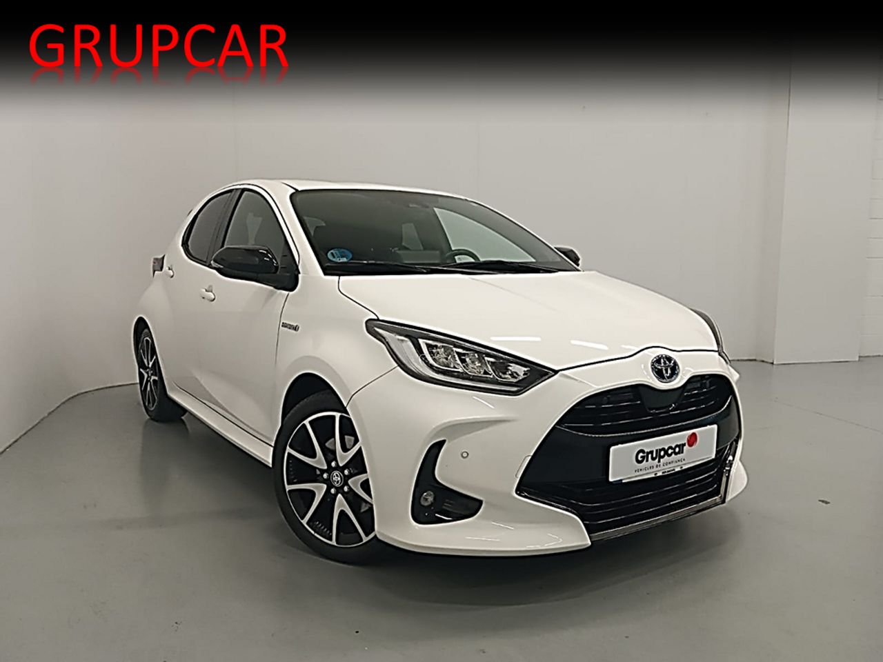 Toyota Yaris Hybrid Style Plus  - Foto 1