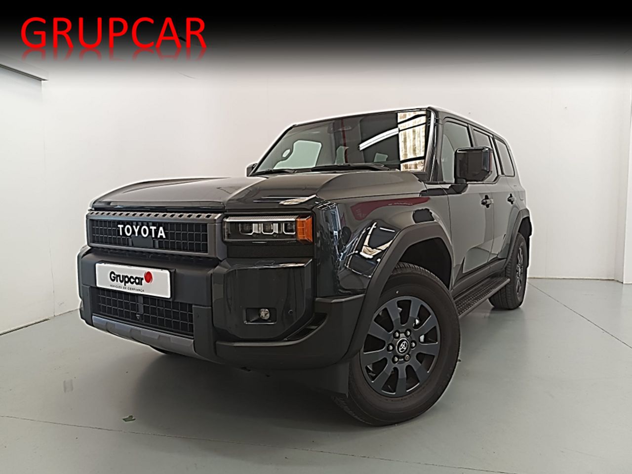 Toyota Land Cruiser VX  - Foto 1