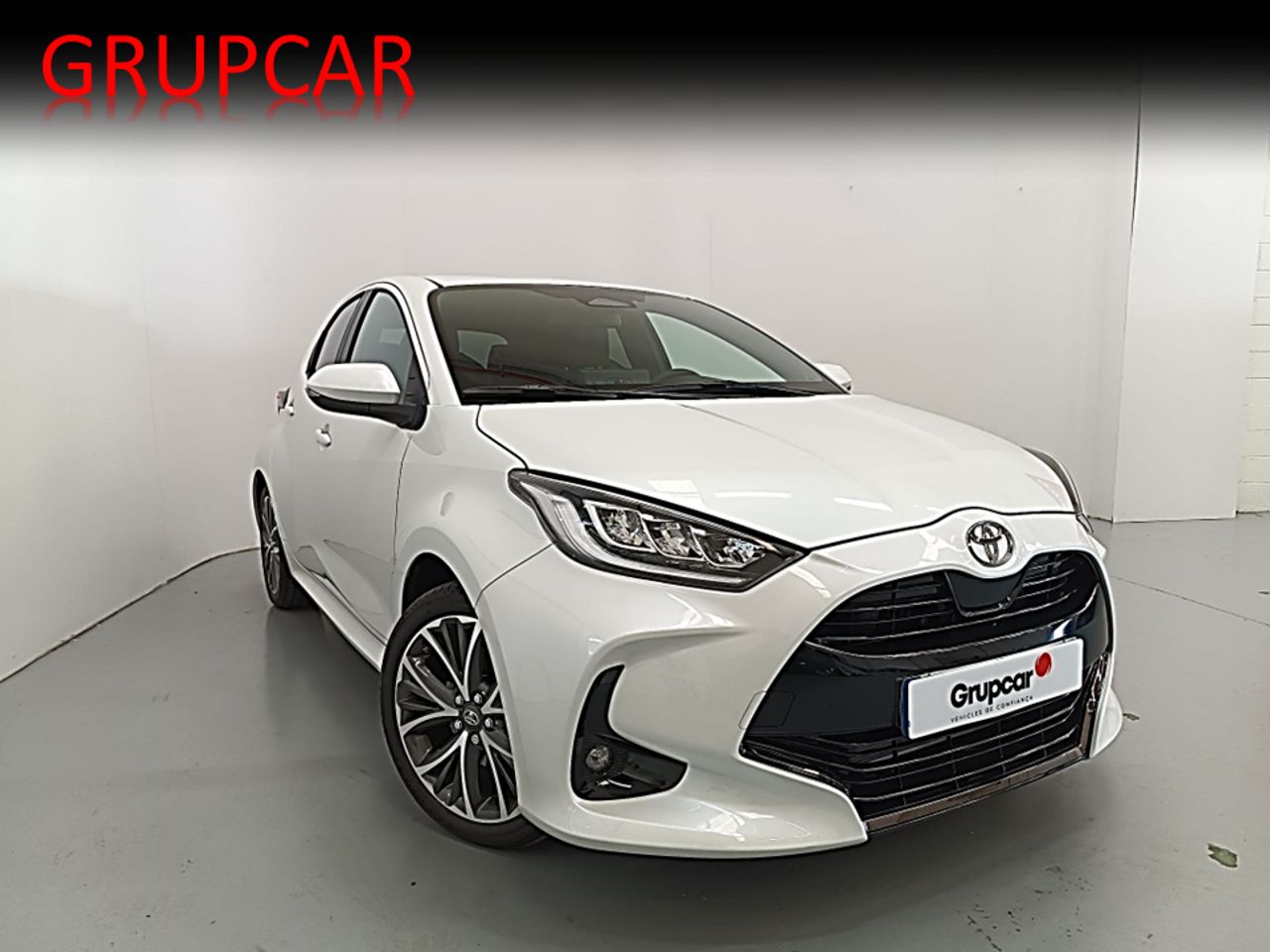 Toyota Yaris Hybrid Style  - Foto 1