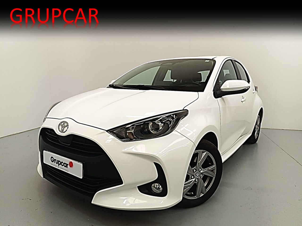 Toyota Yaris Hybrid Active Plus  - Foto 1