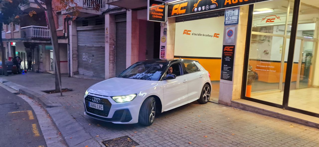 Audi A1  Sportback 25 TFSI 95CV ADRENALIN S- LINE APPLE CARPLAY-BLUETOOTH-SENSORES TRASEROS  - Foto 1