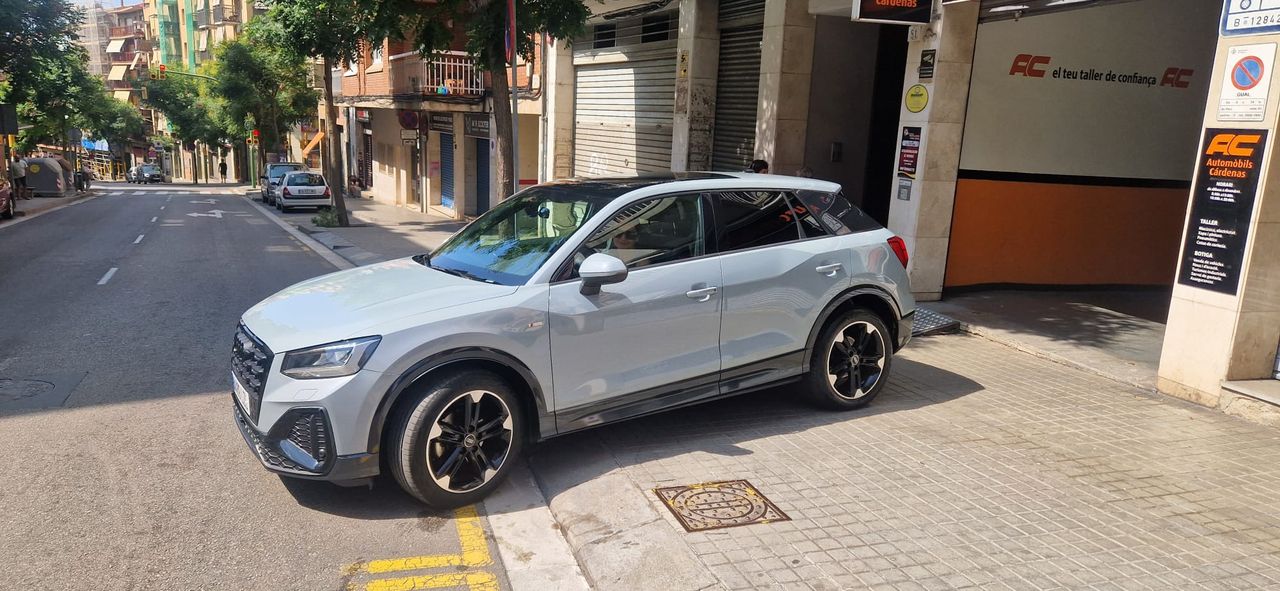 Audi Q2 35 TFSI BLACK LINE S-TRONIC TECHO PANORAMICO-APPLE CARPLAY-CAMARA T  - Foto 1