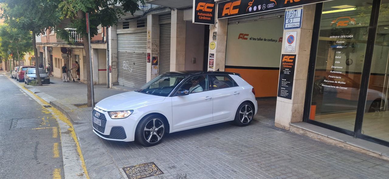 Audi A1 SPORTBACK 1.0 TSI    APPLE CARPLAY-BLUETOOTH-TECHO NEGRO  - Foto 1