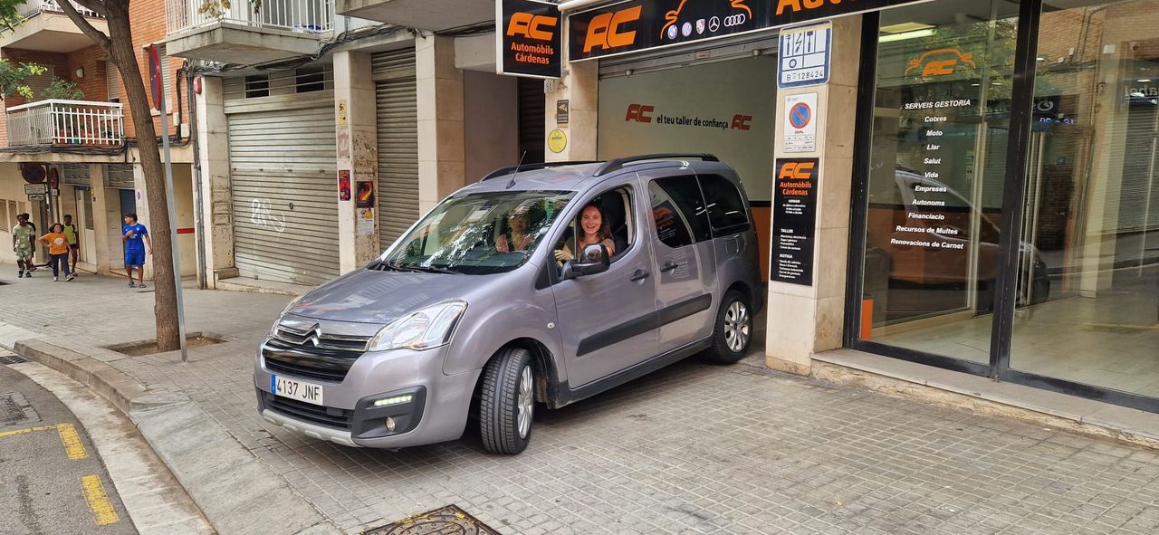Citroën Berlingo 1.6 HDI 120CV XR PLUS MULTIESPACE NAVEGADOR GPS-CA,ARA TRASERA  - Foto 1