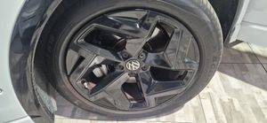 Volkswagen Tiguan R-LINE 2.0 TDI 150CV DSG FULL EQUIPE 