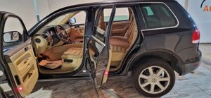 Volkswagen Touareg 3.0 TDI 225CV V6 TIPTRONIC MOTION TAPICERIA EN CUEERO BEIGE - Foto 4