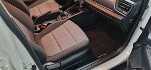 Kia Stonic 1.2 DPi 62 kW (84 CV) Concept - Foto 12