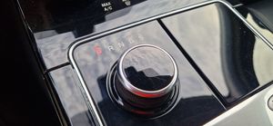 Land-Rover Range Rover Velar SE 2.0 D 180CV SE 4WD AUTOMATICO - Foto 26