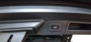 Land-Rover Range Rover Velar  2.0D I4 204CV SE 4WD  TECHO PANORAMICO - Foto 34