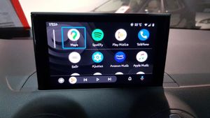 Audi Q2 30 TFSI 116CV DESIGN APPLE CARPLAY ANDROID AUTO - Foto 16
