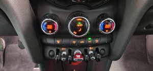 MINI MINI COOPER D 5 PUERTAS NEVEGADOR GPS - Foto 27