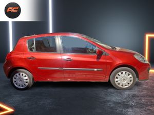 Renault Clio  CONFORT EXPRESSION CLIO 1.4 100CV - Foto 5