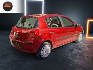 Renault Clio  CONFORT EXPRESSION CLIO 1.4 100CV - Foto 4